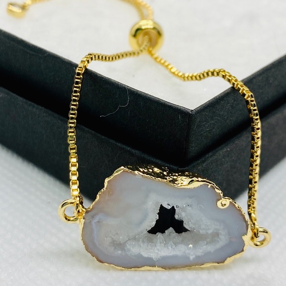 18K Milky White Agate Geode Bracelet - Picture 2 of 8